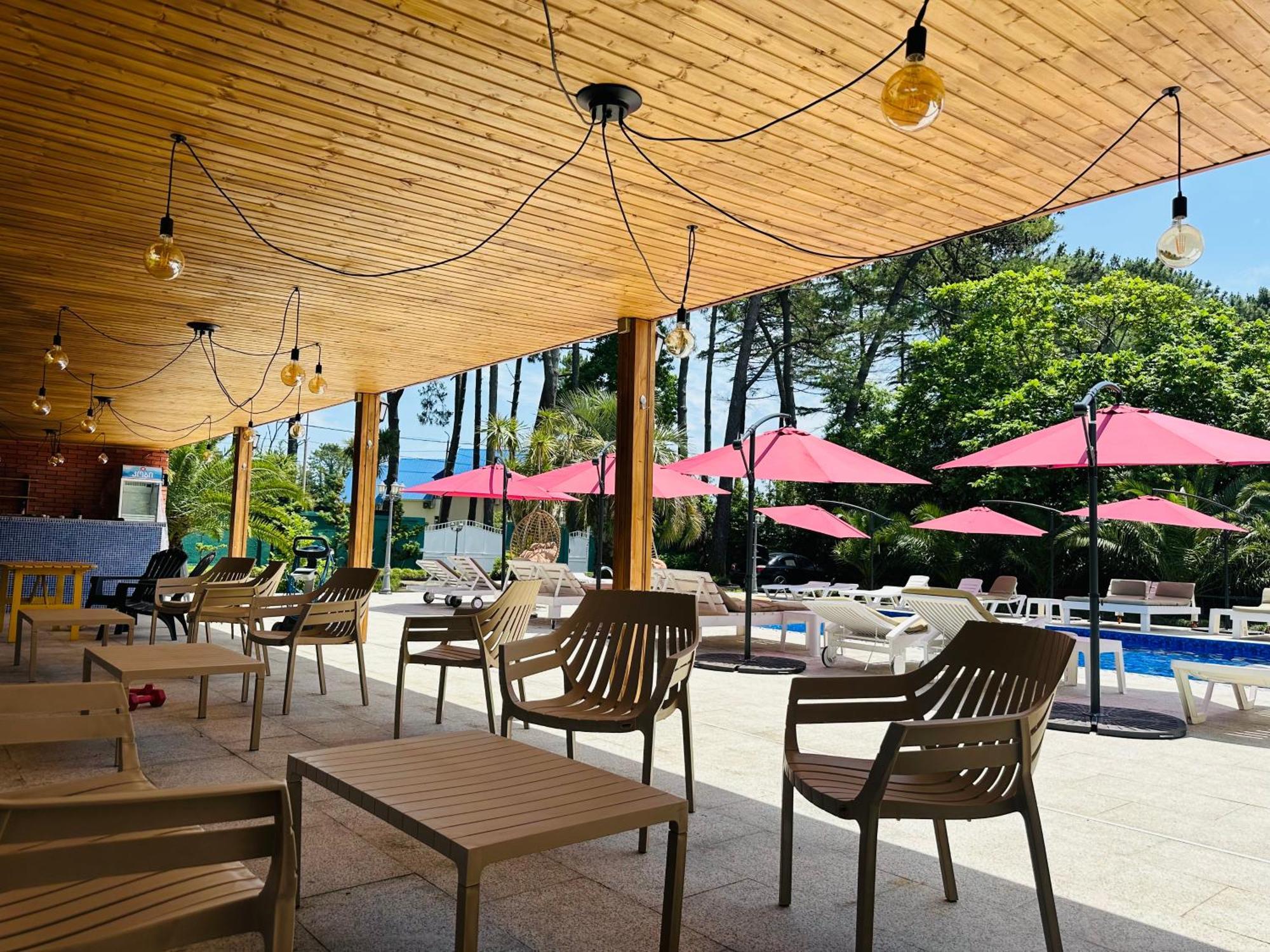Claude Monet Beach Hotel Ureki Exteriér fotografie