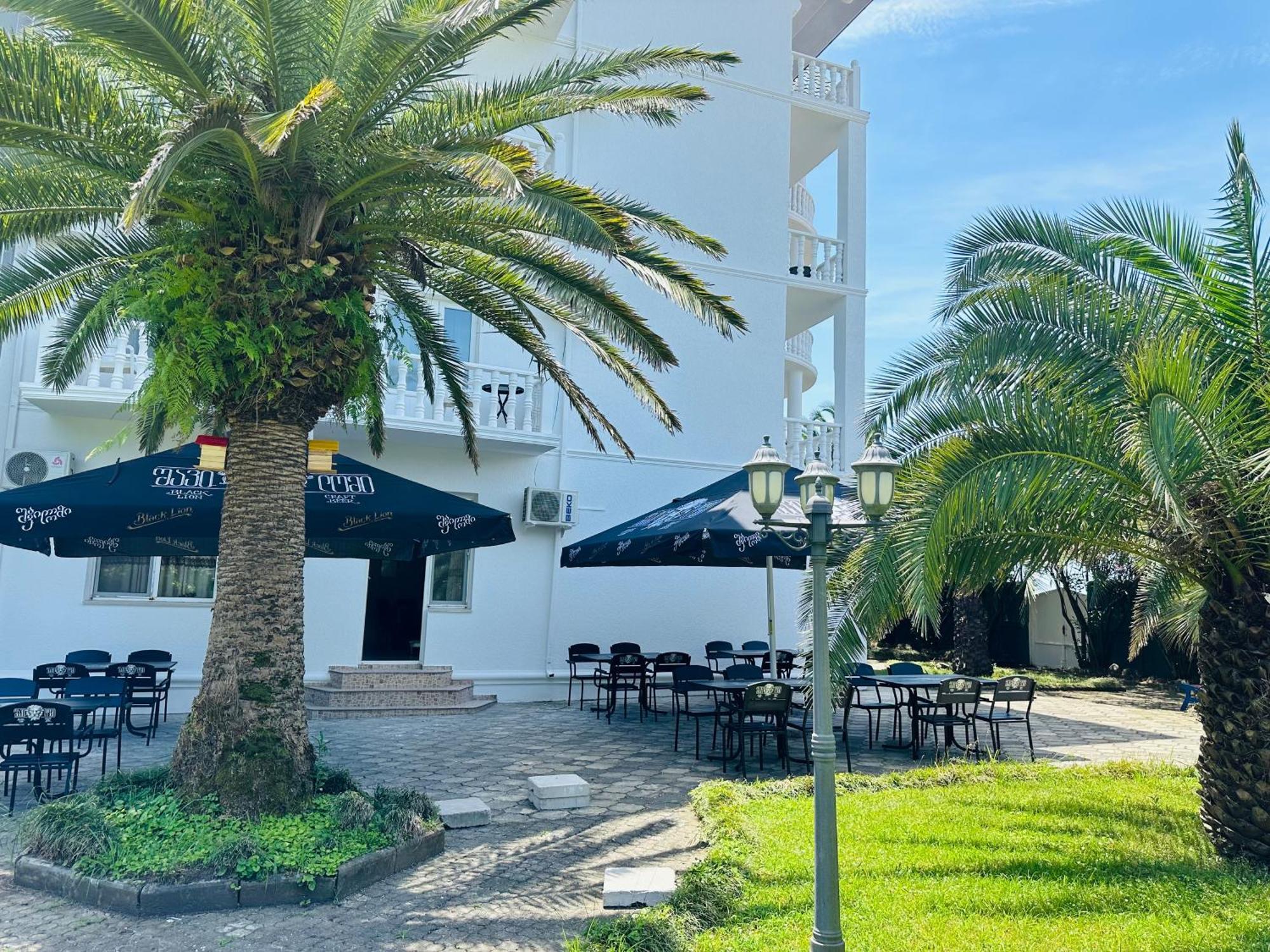 Claude Monet Beach Hotel Ureki Exteriér fotografie